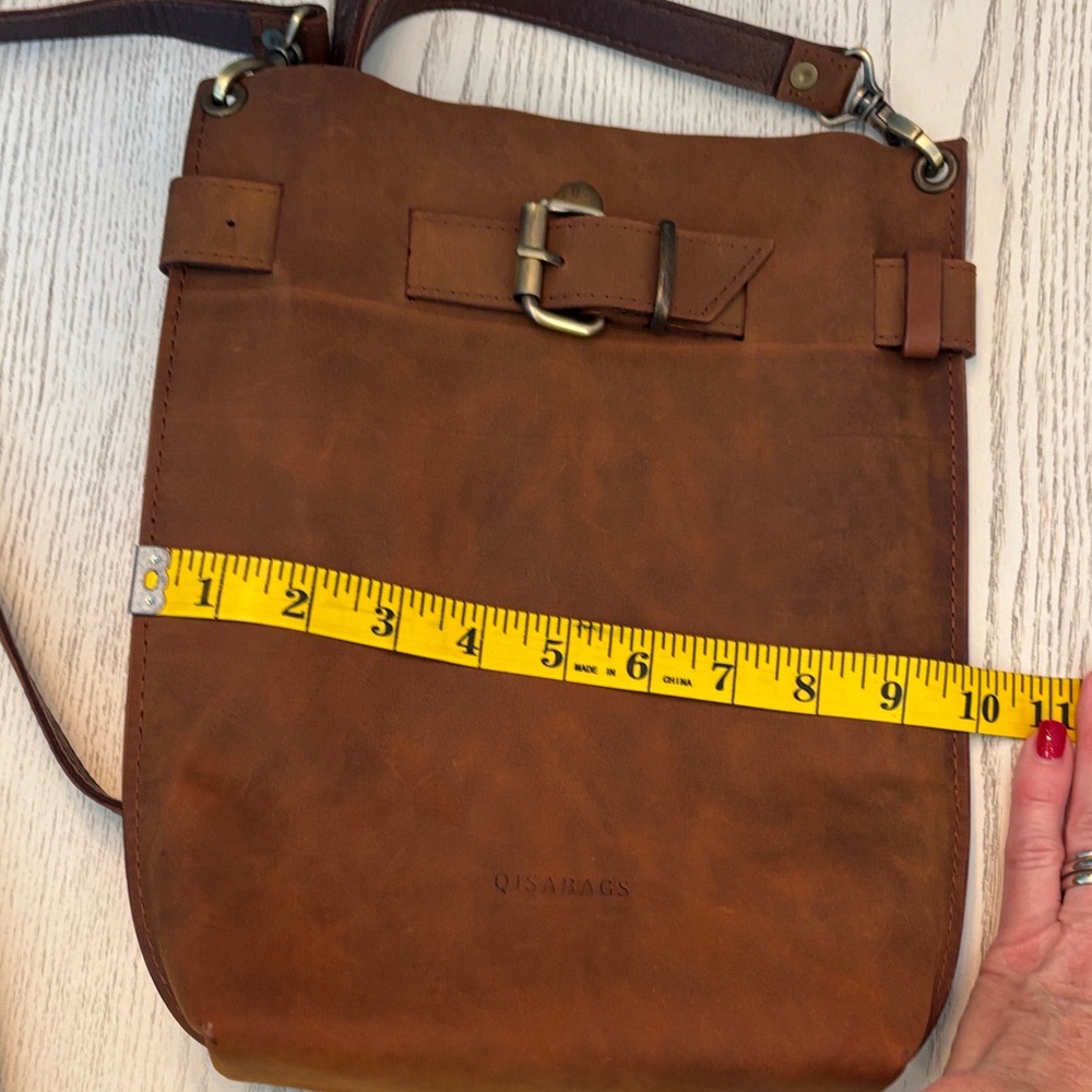Qisa custom made Brown Leather Bag - Picture 5 of 7